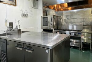 キッチンスタッフを募集しています